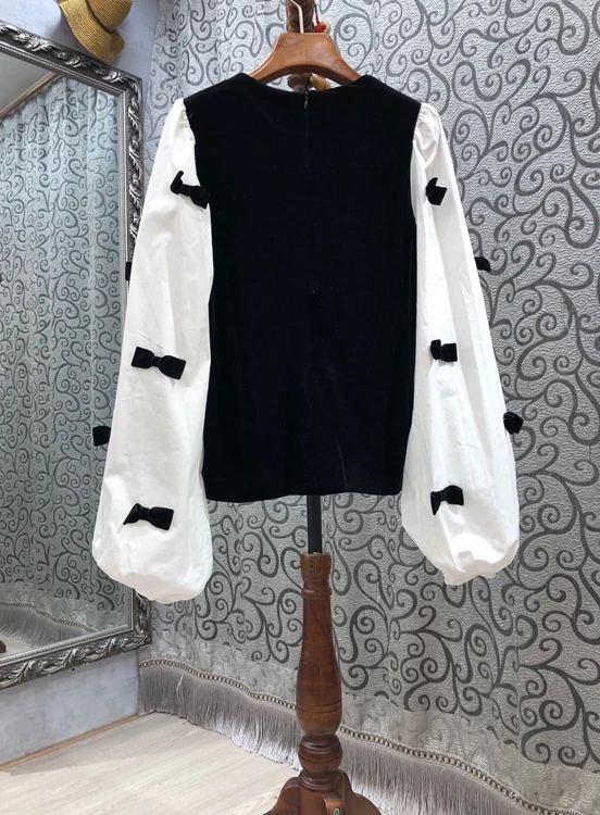 2021 spring new women's fashion round neck sleeve color matching butterfly knot decoration long sleeve versatile top 307
2021 spring new women's fashion round neck sleeve color matching butterfly knot decoration long sleeve versatile top 307