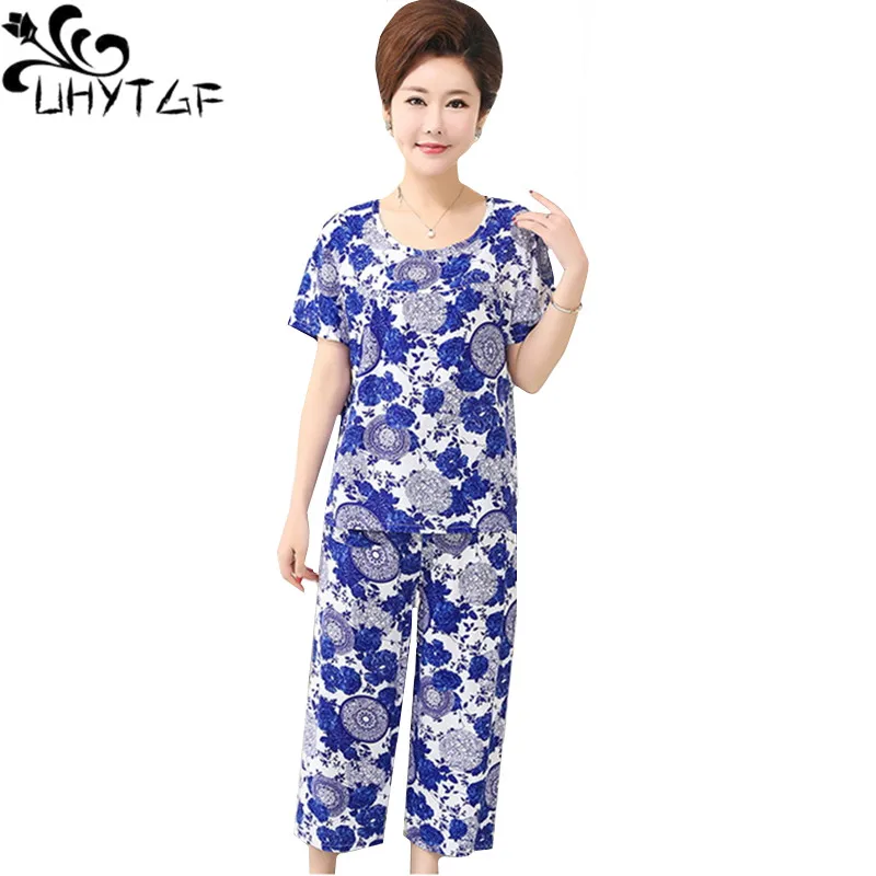 UHYTGF Summer 2 piece set pyjamas women fashion printed cotton silk home clothes for women Short sleeves big size pajamas 1413 
UHYTGF Summer 2 piece set pyjamas women fashion printed cotton silk home clothes for women Short sleeves big size pajamas 1413
