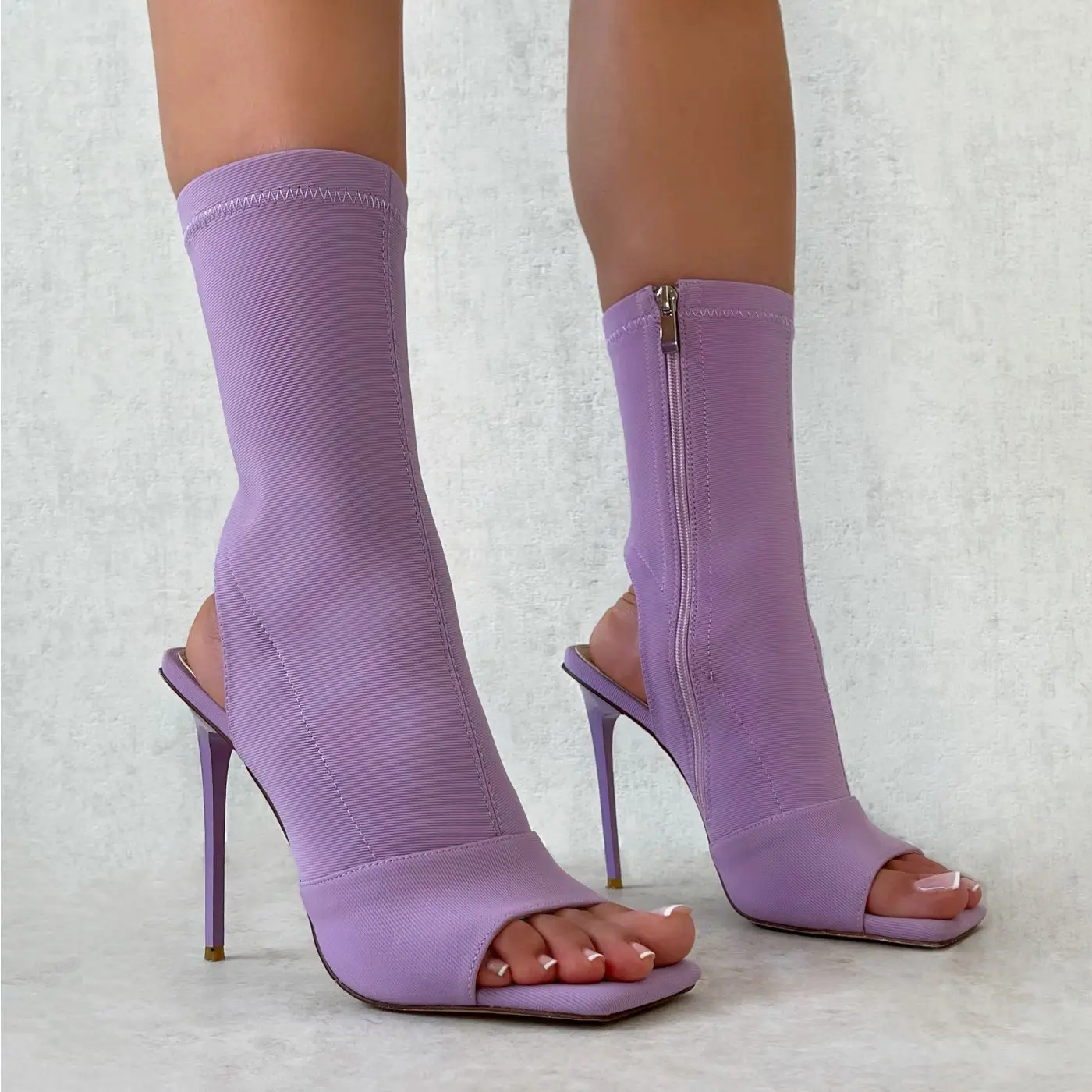 Purple zipper women's stiletto heel open toe women's stretch cloth short boots spring new style single shoes
Purple zipper women's stiletto heel open toe women's stretch cloth short boots spring new style single shoes