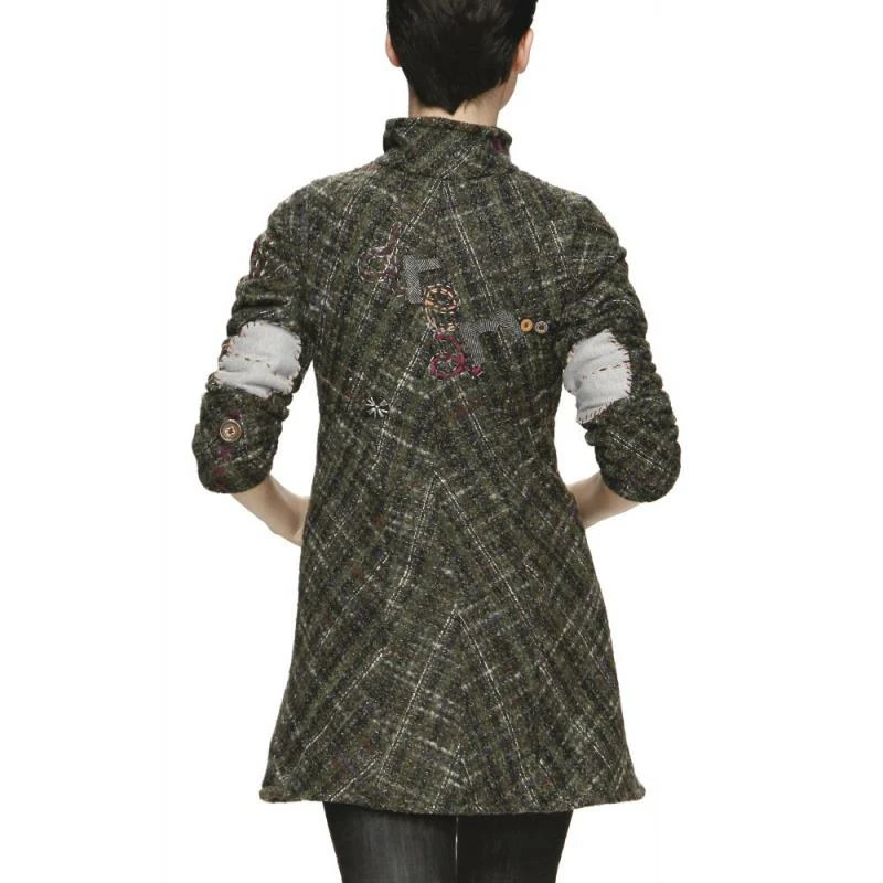 Foreign trade fashion British style retro woolen plaid round neck coat jacket windproof warm jacket 
Foreign trade fashion British style retro woolen plaid round neck coat jacket windproof warm jacket