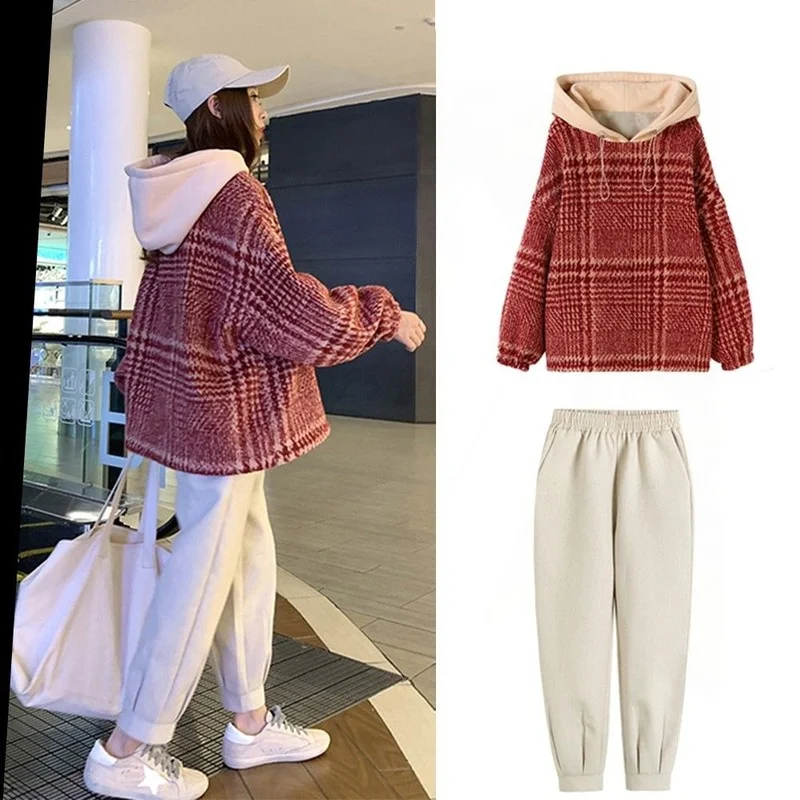 Autumn Winter Sports 2 Piece Tracksuits Casual Set Women Pullover Hooded Sweatshirts + High Waist Long Pants Fashion Suits Y55
Autumn Winter Sports 2 Piece Tracksuits Casual Set Women Pullover Hooded Sweatshirts + High Waist Long Pants Fashion Suits Y55