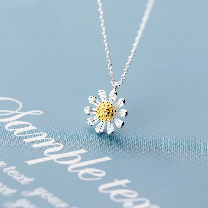 100% Real 925 Sterling Silver Daisy Necklace Cute Two-tone Flower Pendant Necklaces for Women Girls Birthday Gifts
100% Real 925 Sterling Silver Daisy Necklace Cute Two-tone Flower Pendant Necklaces for Women Girls Birthday Gifts