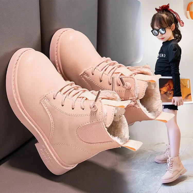 Детские теплые водонепроницаемые ботинки Martin на толстой подошве, Нескользящие резиновые детские короткие ботинки, плюшевые ботильоны с пе... 
Детские теплые водонепроницаемые ботинки Martin на толстой подошве, Нескользящие резиновые детские короткие ботинки, плюшевые ботильоны с пе...