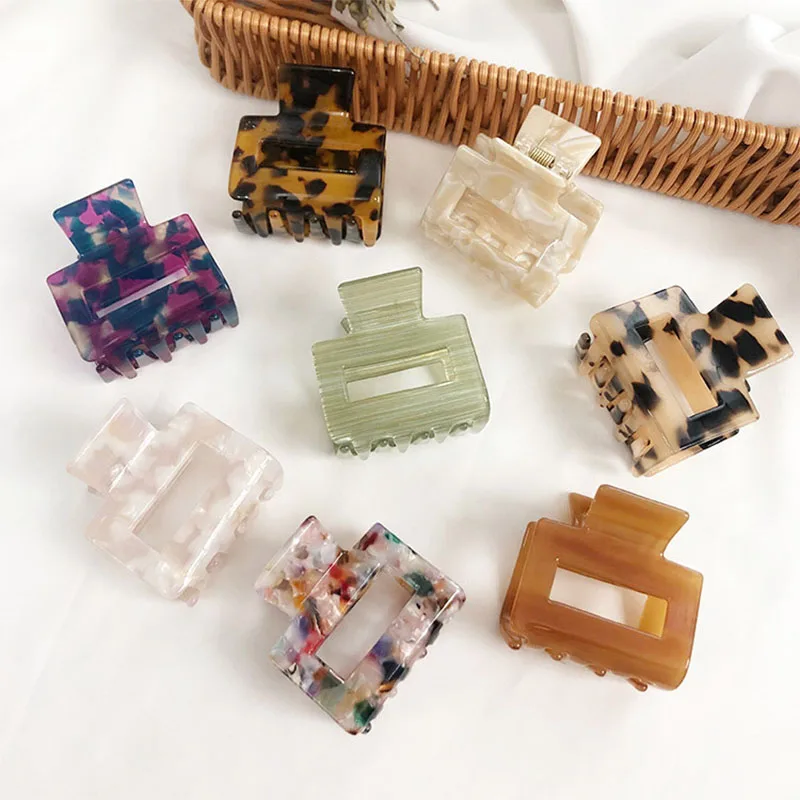 2021 New Korean Crab Hair Clip Headdresses Woman Geometric Acetate Barrettes for Vintage Curly Hairpins Accessories Women Girls
2021 New Korean Crab Hair Clip Headdresses Woman Geometric Acetate Barrettes for Vintage Curly Hairpins Accessories Women Girls