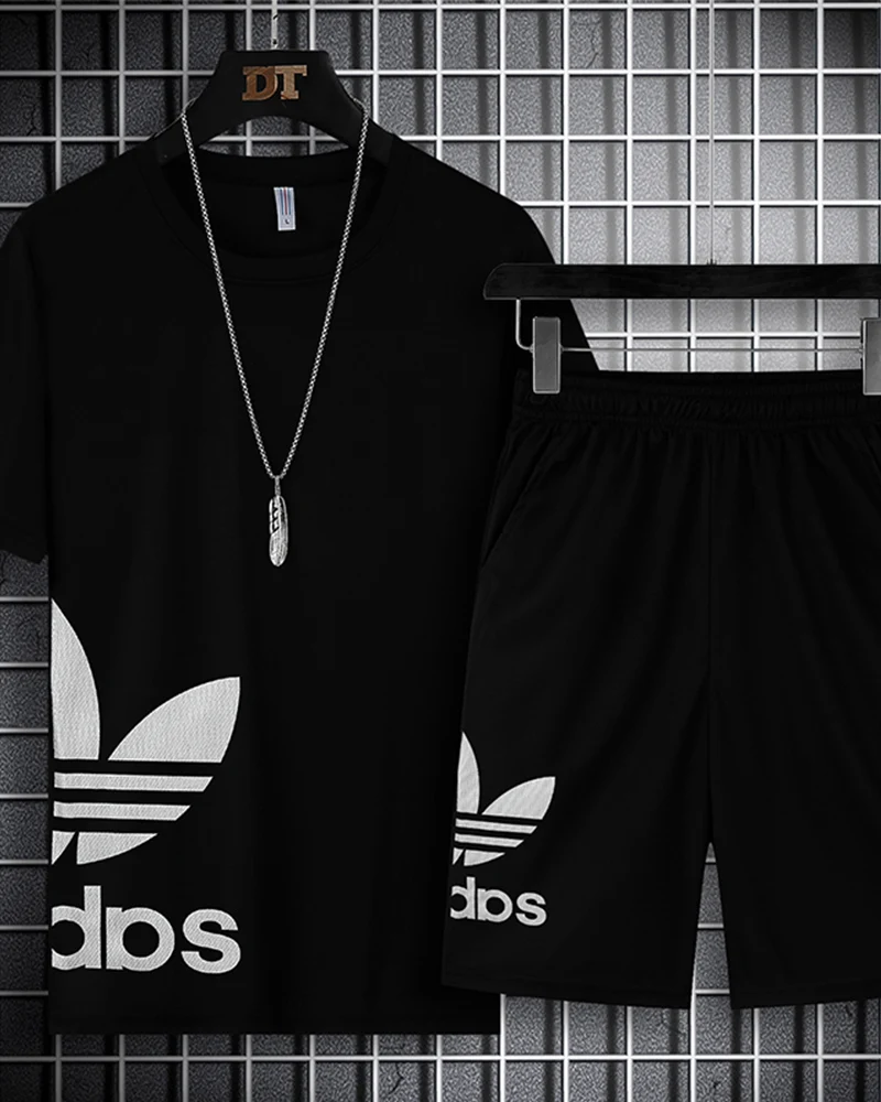 2021 Summer Fashion Leisure brand Men's Set Tracksuit Sportswear Track Suits Male Sweatsuit Short Sleeves T shirt 2 piece set
2021 Summer Fashion Leisure brand Men's Set Tracksuit Sportswear Track Suits Male Sweatsuit Short Sleeves T shirt 2 piece set
