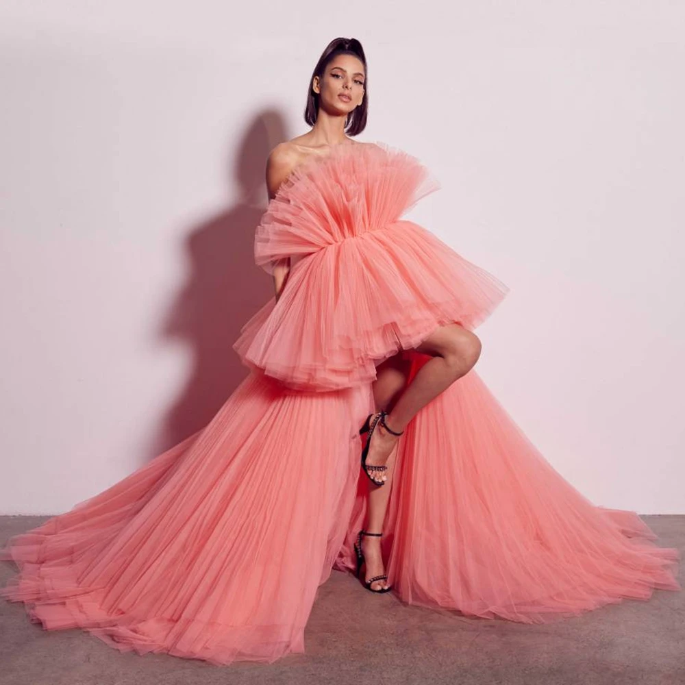Elegant Strapless Prom Dresses Puffy Tiered Tulle Show Formal Party Gowns Abendkleider High Low Slit Evening dress Robe de soiré
Elegant Strapless Prom Dresses Puffy Tiered Tulle Show Formal Party Gowns Abendkleider High Low Slit Evening dress Robe de soiré