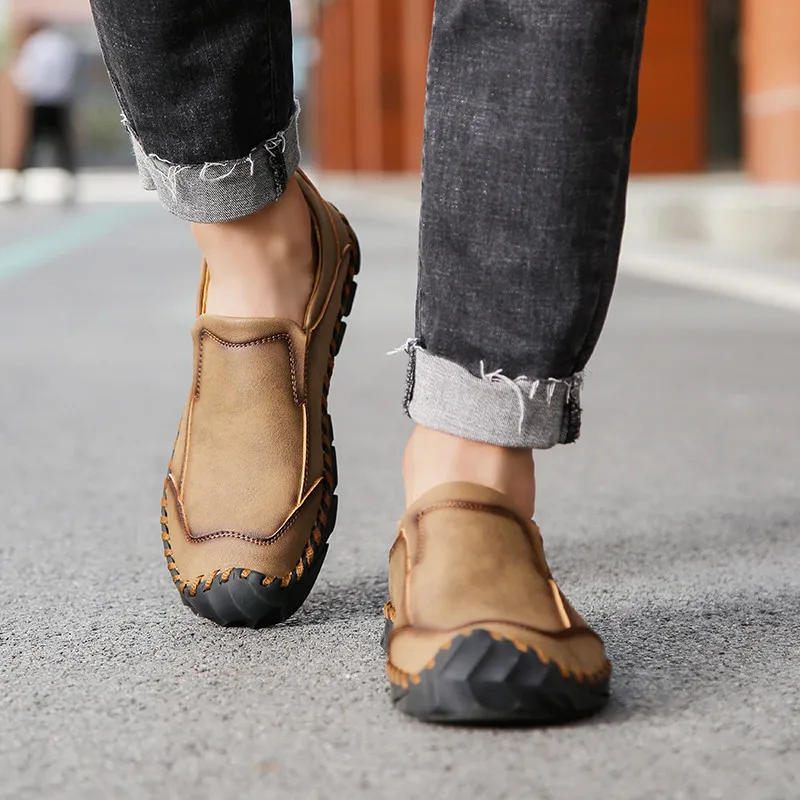 Male Shoes Leather 2021 Fashion Slip On Solid Color Vintage Men Sneakers Leisure Breathable Comfortable Flat Men's Casual Shoes
Male Shoes Leather 2021 Fashion Slip On Solid Color Vintage Men Sneakers Leisure Breathable Comfortable Flat Men's Casual Shoes