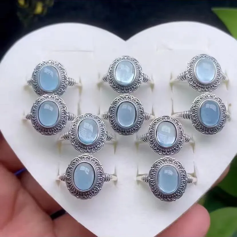 Vintage natural stone aquamarine adjustable ring for women 925 sterling silver Fashion Natural gemstone adjustable ring jewelry
Vintage natural stone aquamarine adjustable ring for women 925 sterling silver Fashion Natural gemstone adjustable ring jewelry
