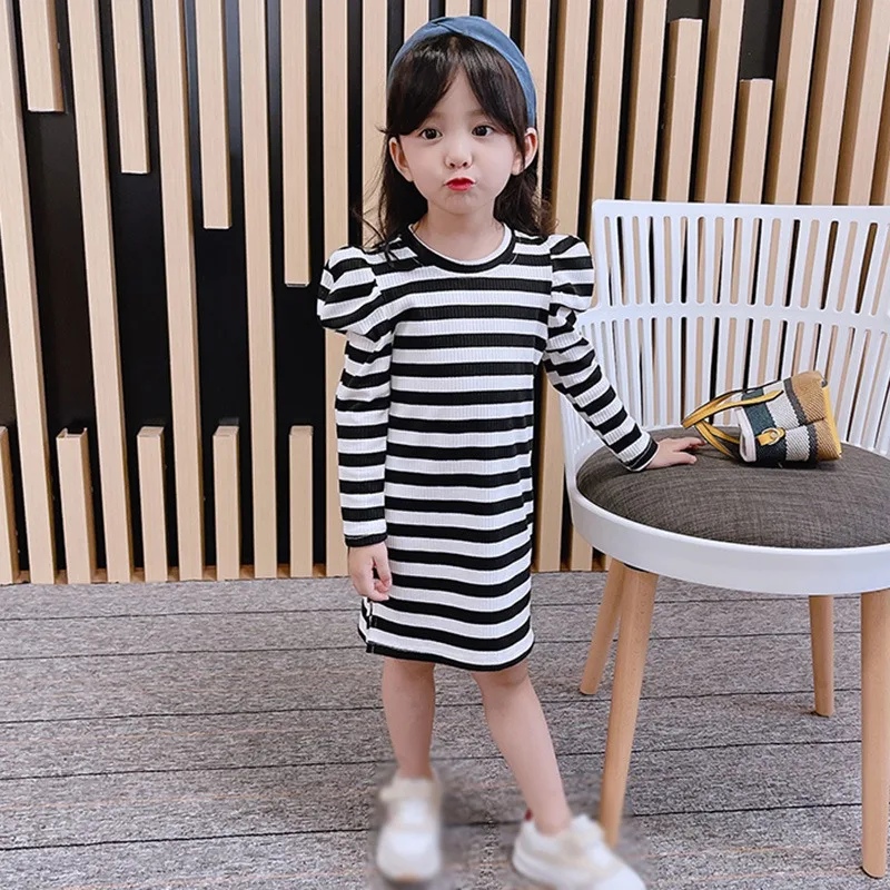 Dress For girls Knite Stripe T Shirts dress Children White Black Striped Toddler Dresses Long Sleeve Kids Clothing Fall
Dress For girls Knite Stripe T Shirts dress Children White Black Striped Toddler Dresses Long Sleeve Kids Clothing Fall
