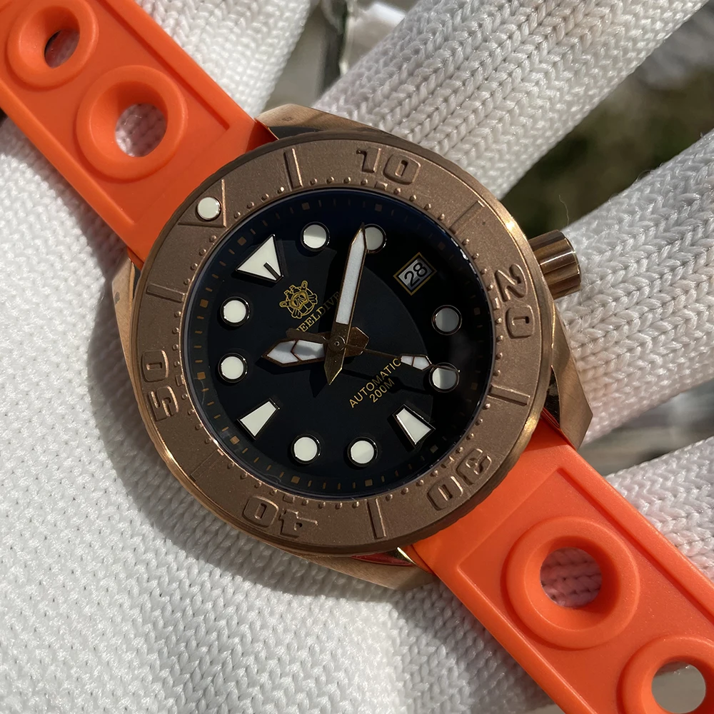 With Bronze Buckle! STEELDIVE Luxury Brand SD1971S 44.9MM Solid Bronze Case Black Dial Blue Luminous 200Bar NH35 Men Watches
With Bronze Buckle! STEELDIVE Luxury Brand SD1971S 44.9MM Solid Bronze Case Black Dial Blue Luminous 200Bar NH35 Men Watches