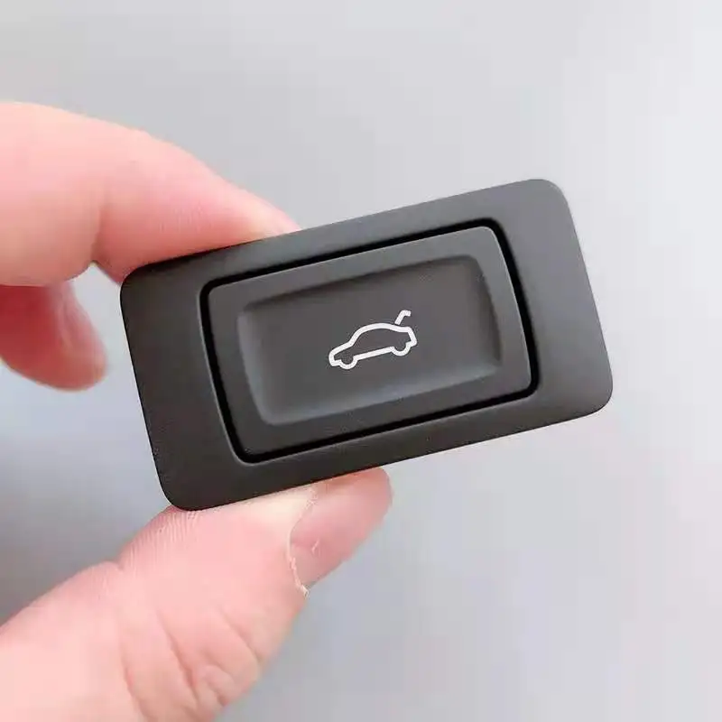 Suitable for Audi A6 Q5 Q3 Q7 A7 A8L Phaeton trunk switch electric tailgate switch button
Suitable for Audi A6 Q5 Q3 Q7 A7 A8L Phaeton trunk switch electric tailgate switch button