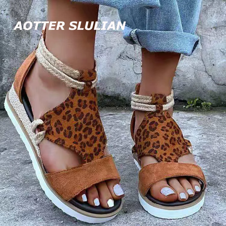 Сандалии женские с открытым носком, босоножки на танкетке, туфли с открытым носком, пляжная обувь для вечеринки, римские сандалии на молнии, ...
Сандалии женские с открытым носком, босоножки на танкетке, туфли с открытым носком, пляжная обувь для вечеринки, римские сандалии на молнии, ...