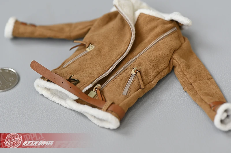Модель женщины-солдата в масштабе 1:6 с одеждой, куртка из шкуры ягненка, кожаная куртка, бархатная кожаная куртка, Женская экшн-Куртка 12 дюйм...
Модель женщины-солдата в масштабе 1:6 с одеждой, куртка из шкуры ягненка, кожаная куртка, бархатная кожаная куртка, Женская экшн-Куртка 12 дюйм...