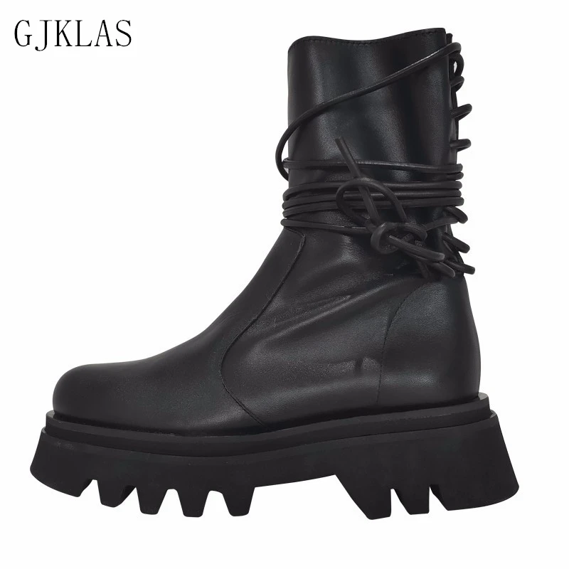 Platform Heel Boots Women Flats Waterproof Autumn Black Platform Boot Fashion Short Boots Women Leather Round Toe Punk Shoes
Platform Heel Boots Women Flats Waterproof Autumn Black Platform Boot Fashion Short Boots Women Leather Round Toe Punk Shoes