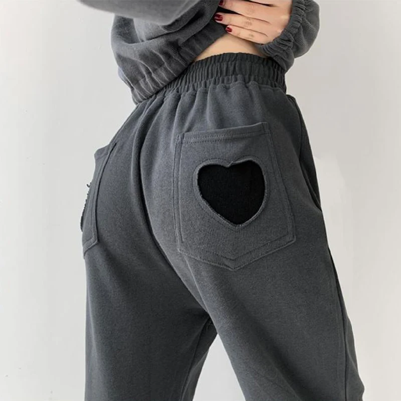New Autumn Pants Women Love Pocket Design Sweatpants Fashion Solid Lace Up Stretch Waist Trousers Casual Loose Wide Leg Pants
New Autumn Pants Women Love Pocket Design Sweatpants Fashion Solid Lace Up Stretch Waist Trousers Casual Loose Wide Leg Pants