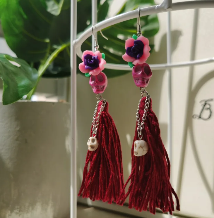 New Lady Skulls with Dark Rose Tassels Dangle Earrings,Skull Dangle Earrings,Women New Fashion,day of The Dead Jewelry
New Lady Skulls with Dark Rose Tassels Dangle Earrings,Skull Dangle Earrings,Women New Fashion,day of The Dead Jewelry