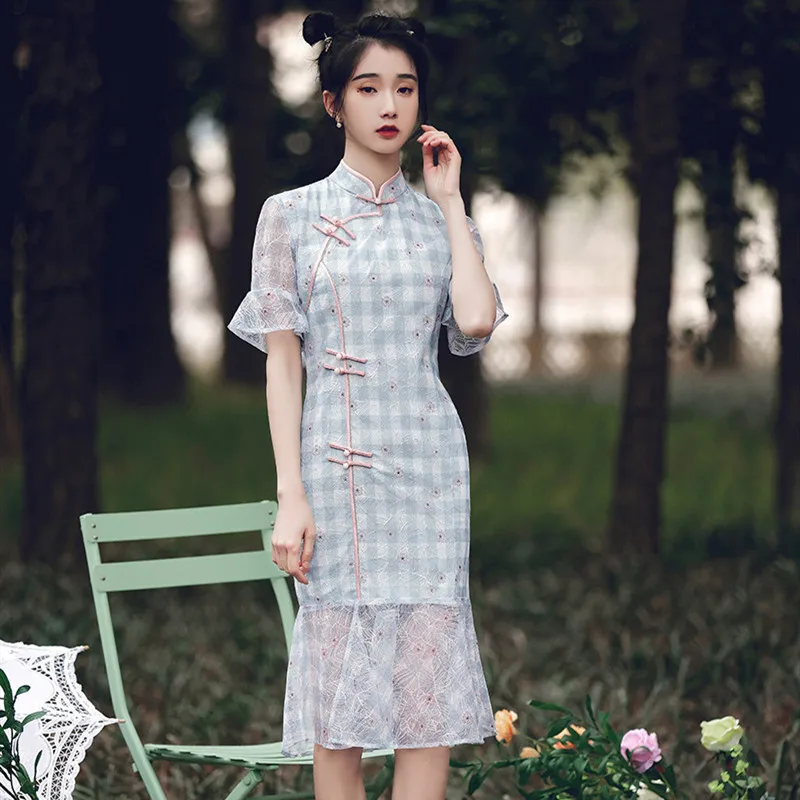 Summer Vintage Woman Plaid Chiffon Mermaid Qipao Short Sleeve Chinese Cheongsam Traditional Lady Elegant Wedding Party Dresses
Summer Vintage Woman Plaid Chiffon Mermaid Qipao Short Sleeve Chinese Cheongsam Traditional Lady Elegant Wedding Party Dresses