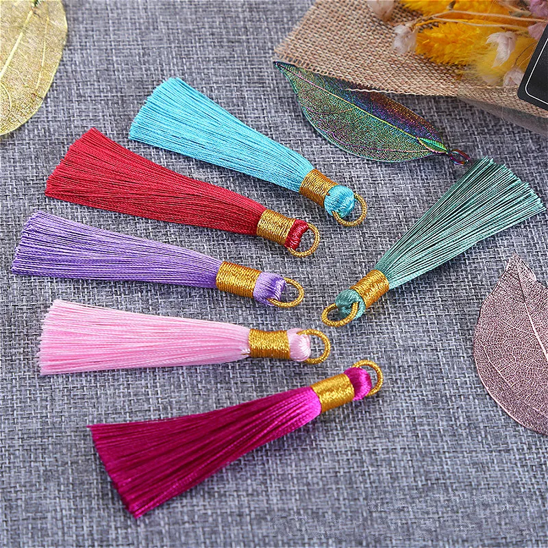 10pcs Creative New Polyester Thread Tassel Pendant Ice Silk Vertical Gold Thread Hanging Head Tassel Tassel Clothing Accessories
10pcs Creative New Polyester Thread Tassel Pendant Ice Silk Vertical Gold Thread Hanging Head Tassel Tassel Clothing Accessories