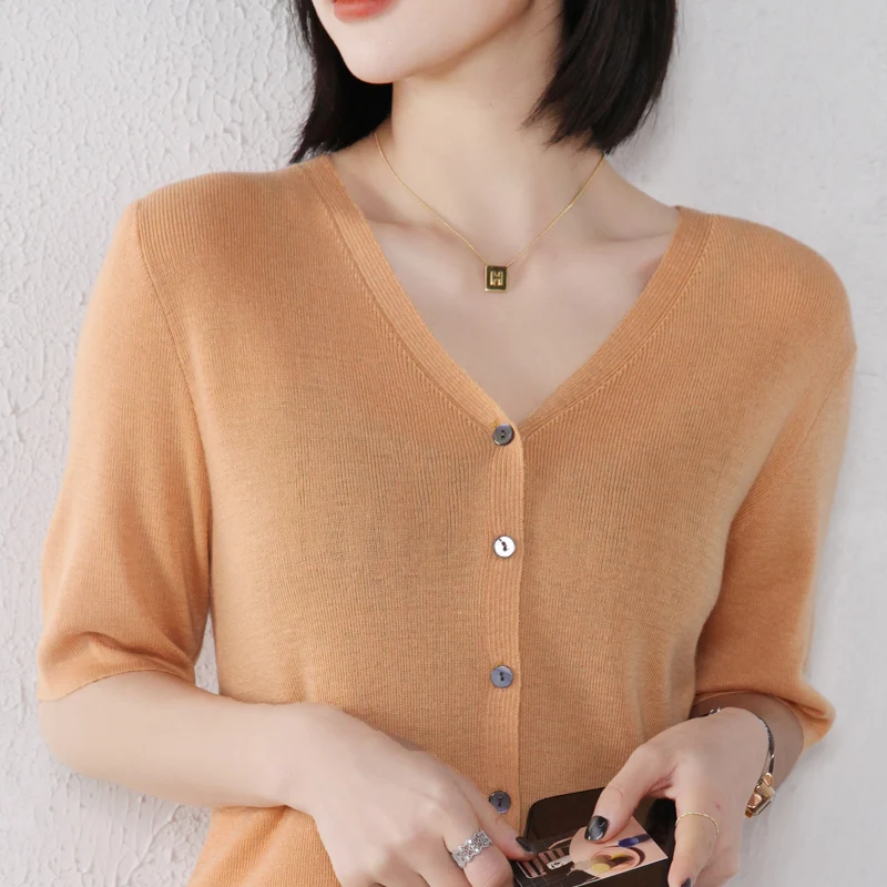 YUHANRONG spring and summer new wool knitted cardigan women's short sleeve V-neck Korean version 5-sleeve versatile small fragra