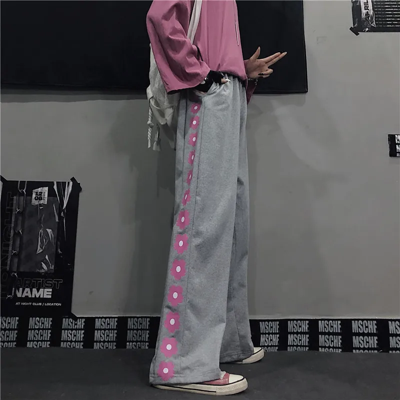 Women's Straight Sweatpants Summer Korean Version New Pink Flower Print Trousers High Waist Loose Boyfriend Style Bottoms
Women's Straight Sweatpants Summer Korean Version New Pink Flower Print Trousers High Waist Loose Boyfriend Style Bottoms