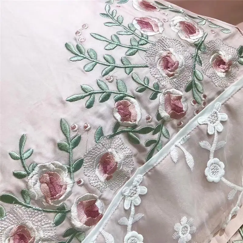 36luxury 60S Egyptian cotton Pink Flowers Lace Embroidery Bedding set Duvet Cover Bed Linen Bed sheet Pillowcases Queen King
36luxury 60S Egyptian cotton Pink Flowers Lace Embroidery Bedding set Duvet Cover Bed Linen Bed sheet Pillowcases Queen King