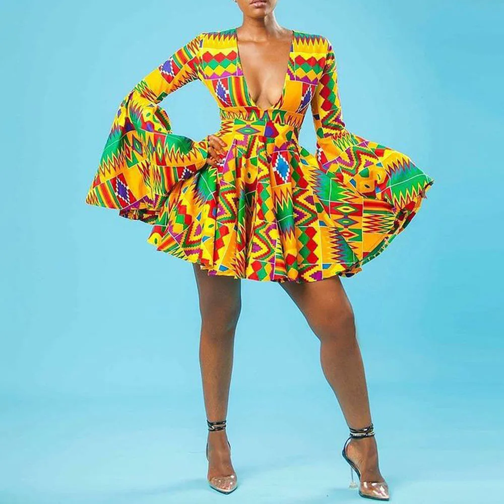 New 2021 Digital Printing African Oversize Sexy Deep V-neck Women's Dress Fashion Design Flared Sleeves Casual Western Style
New 2021 Digital Printing African Oversize Sexy Deep V-neck Women's Dress Fashion Design Flared Sleeves Casual Western Style