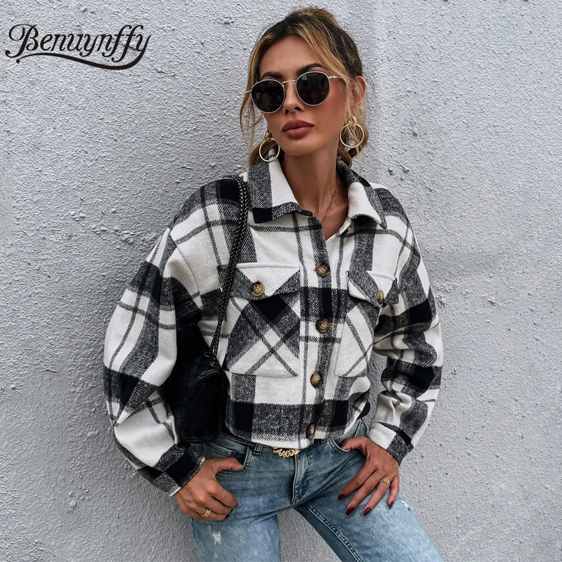 Benuynffy осенне-зимняя клетчатая женская рубашка куртка уличная одежда повседневные короткие пальто на пуговицах с длинным рукавом модная жен...
Benuynffy осенне-зимняя клетчатая женская рубашка куртка уличная одежда повседневные короткие пальто на пуговицах с длинным рукавом модная жен...