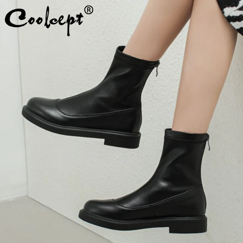 Новые женские короткие ботинки Coolcept, модная зимняя обувь на молнии для женщин, простые женские ботильоны, повседневная обувь, размеры 34-43 
Новые женские короткие ботинки Coolcept, модная зимняя обувь на молнии для женщин, простые женские ботильоны, повседневная обувь, размеры 34-43