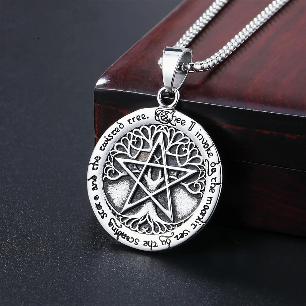 Loredana Fashion Exquisite Hell Series Jewelry For Men.Retro Style Five-Pointed Star With Life Tree Stainless Steel Necklace.
Loredana Fashion Exquisite Hell Series Jewelry For Men.Retro Style Five-Pointed Star With Life Tree Stainless Steel Necklace.