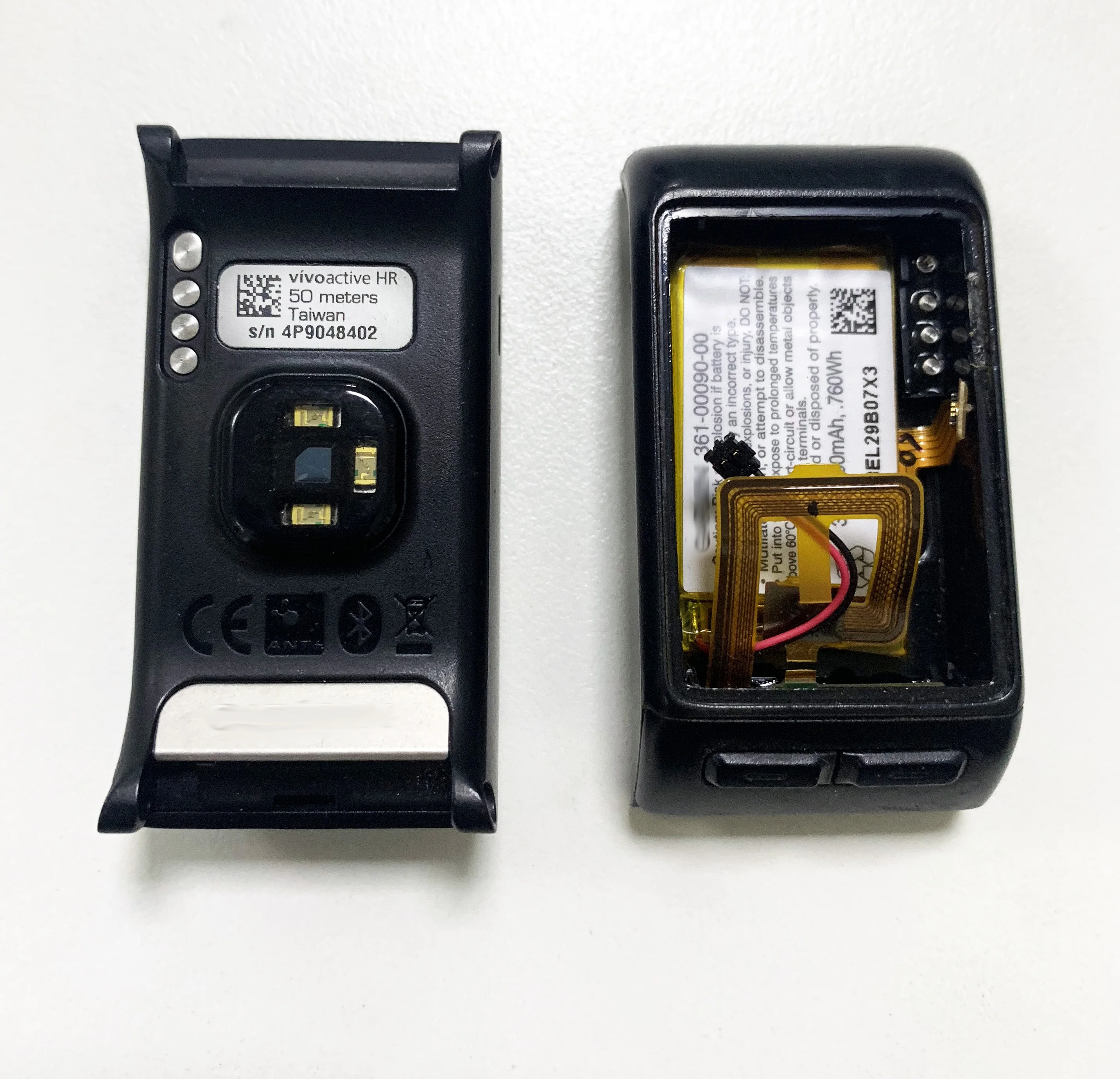 Original Housings For GARMIN vivoactive HR GPS Battery Door Rear Cover For vivoactive HR Repair Back Case Replacement 
Original Housings For GARMIN vivoactive HR GPS Battery Door Rear Cover For vivoactive HR Repair Back Case Replacement