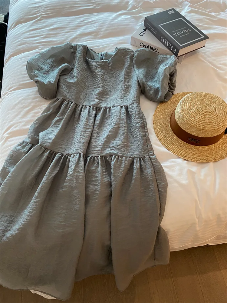 SuperAen Summer New Solid Grey Medium Length Puff Sleeve O-Neck A-LINE Ankle-Length Dresses for Women
SuperAen Summer New Solid Grey Medium Length Puff Sleeve O-Neck A-LINE Ankle-Length Dresses for Women