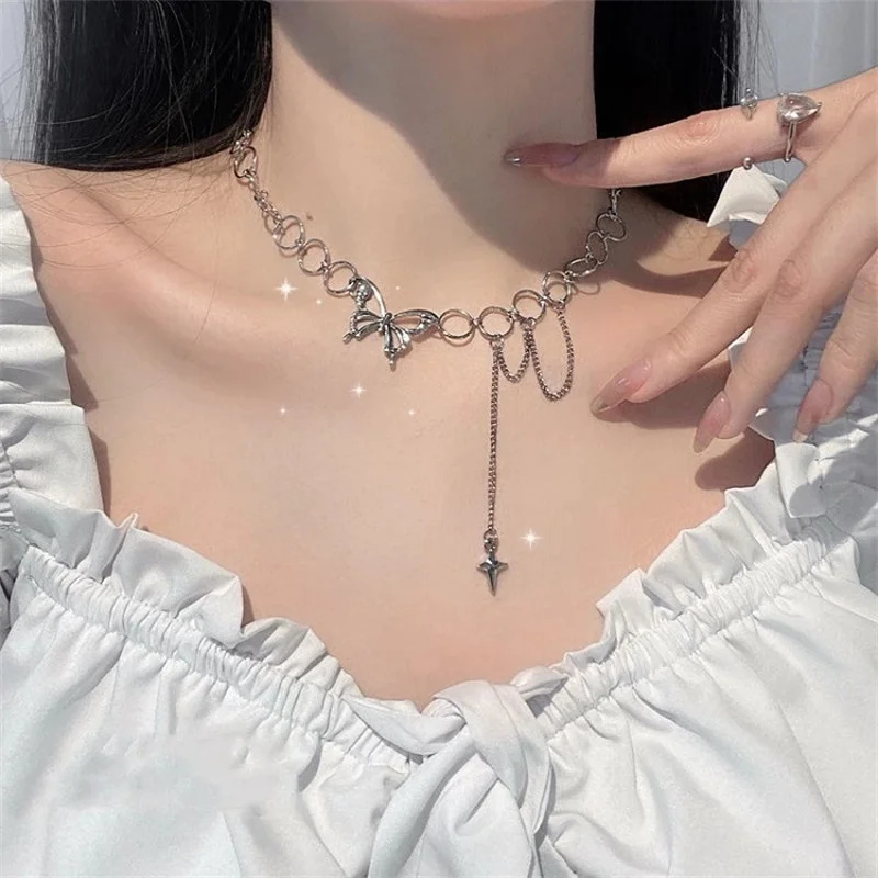 Trendy Butterfly Tassel Necklace Hollow Clavicle Chain Simple Ladies Temperament Jewelry Gift collares para mujer collares
Trendy Butterfly Tassel Necklace Hollow Clavicle Chain Simple Ladies Temperament Jewelry Gift collares para mujer collares