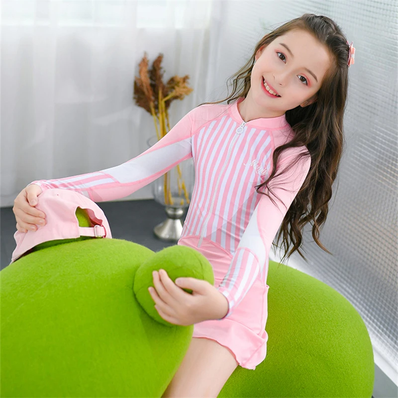 2020 Baby children swimming dress long sleeve girls UV surf swimsuit cute striped swimdress kids skirt swimwear 10-15 Years
2020 Baby children swimming dress long sleeve girls UV surf swimsuit cute striped swimdress kids skirt swimwear 10-15 Years