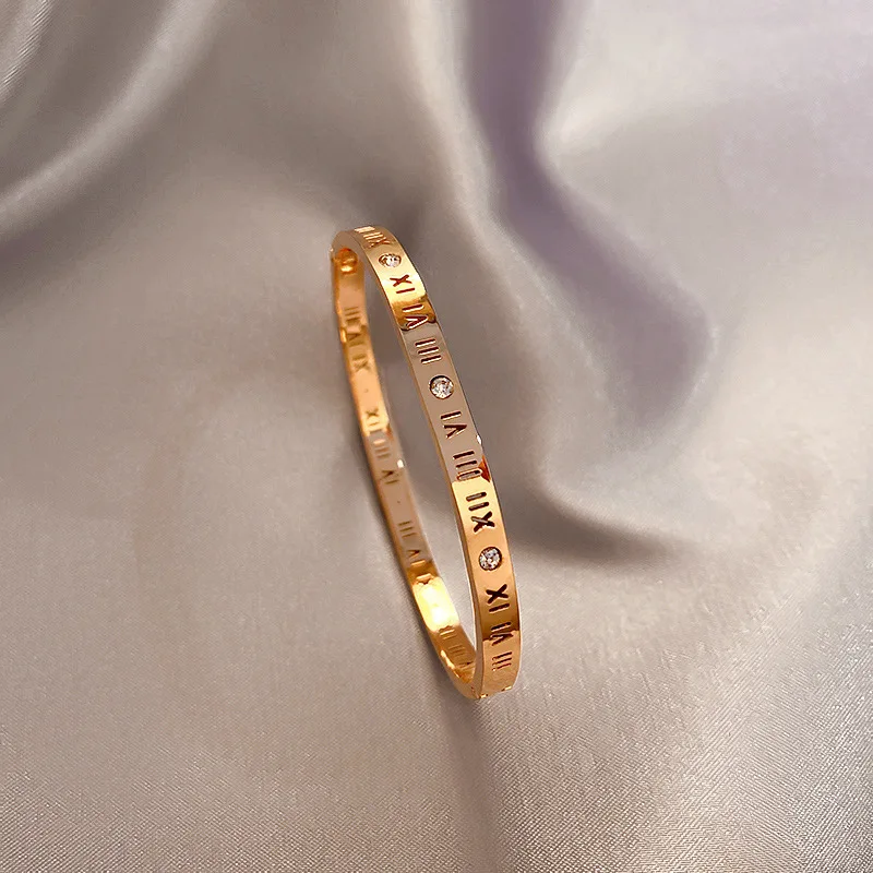 Titanium Steel Bracelet Female Roman Number Simple Fashion Wholesale Personalized Korean Men's And Women's Same
Titanium Steel Bracelet Female Roman Number Simple Fashion Wholesale Personalized Korean Men's And Women's Same
