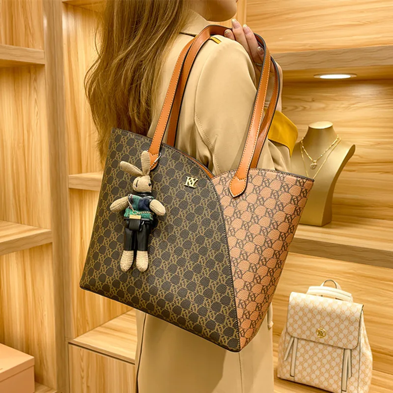 Luxury Brand 100% First Layer Cowhide Leather Wild Old Flower Ladies Contrast Bucket Bag Elegant Fashion Shoulder Bag Onthego Gg
Luxury Brand 100% First Layer Cowhide Leather Wild Old Flower Ladies Contrast Bucket Bag Elegant Fashion Shoulder Bag Onthego Gg