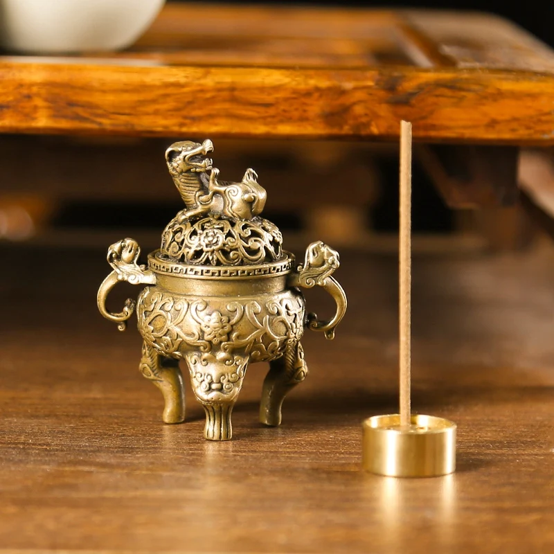 Vintage Copper Incense Burner Antique Chinese Mini Incense Burner with Lid Small Zen Tea Ceremony Incense Stick Home Interior
Vintage Copper Incense Burner Antique Chinese Mini Incense Burner with Lid Small Zen Tea Ceremony Incense Stick Home Interior