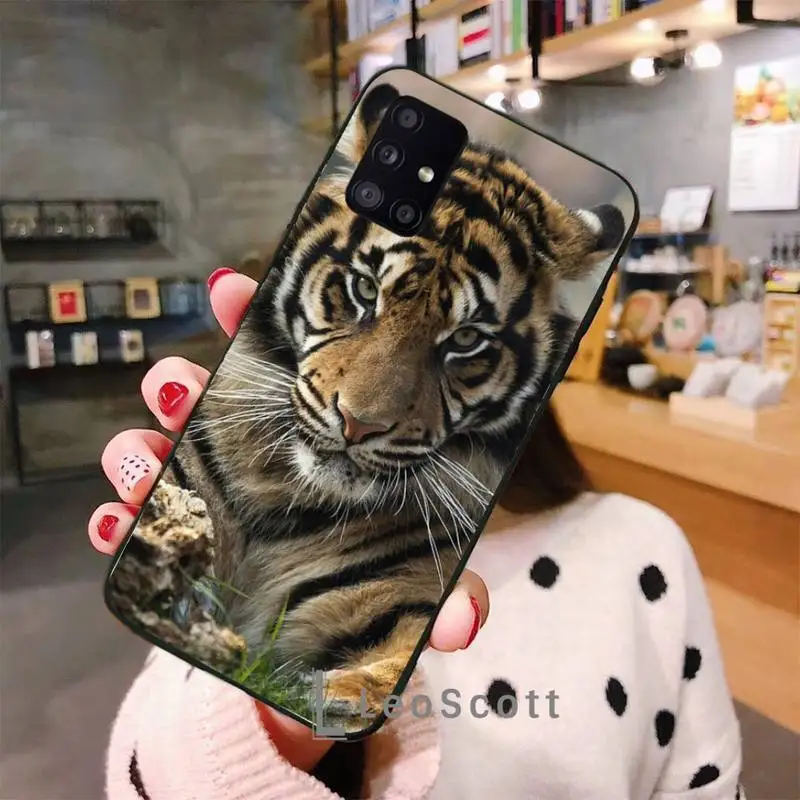 Fashion Tiger Leopard Phone Case For Samsung A32 A51 A52 A71 A50 A12 A21S S10 S20 S21 Plus Fe Ultra
Fashion Tiger Leopard Phone Case For Samsung A32 A51 A52 A71 A50 A12 A21S S10 S20 S21 Plus Fe Ultra