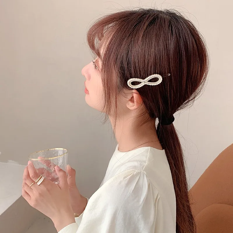 New Korean Dongdaemun Internet Hot Girlish Hairpin Rhinestone Exquisite Barrettes Side Clip Headdress Two-Piece Set
New Korean Dongdaemun Internet Hot Girlish Hairpin Rhinestone Exquisite Barrettes Side Clip Headdress Two-Piece Set
