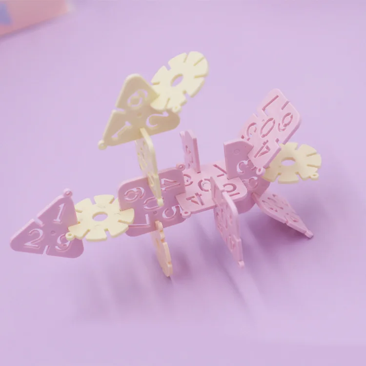 40 pcs/lot Creative Puzzle Pendant Mechanical Pencil Cute Student Automatic Pen For Kid School Office Supply
40 pcs/lot Creative Puzzle Pendant Mechanical Pencil Cute Student Automatic Pen For Kid School Office Supply