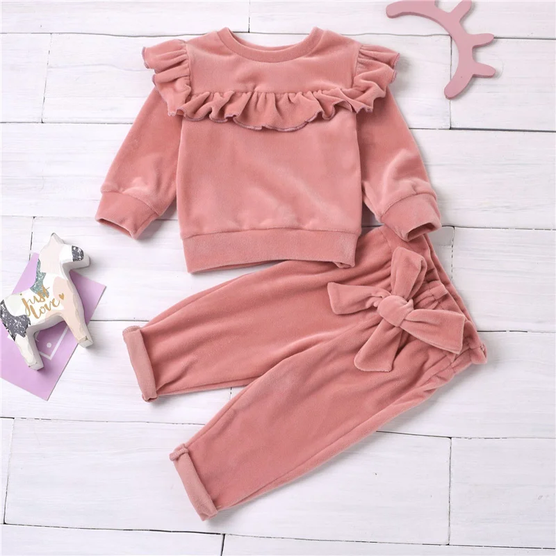 Baby Girls Clothes Suit Autumn Warm Ruffle Trim Top Elastic Waist Bowknot Pant 2Pcs Toddler Outfits Smooth Velvet Clothing Sets
Baby Girls Clothes Suit Autumn Warm Ruffle Trim Top Elastic Waist Bowknot Pant 2Pcs Toddler Outfits Smooth Velvet Clothing Sets