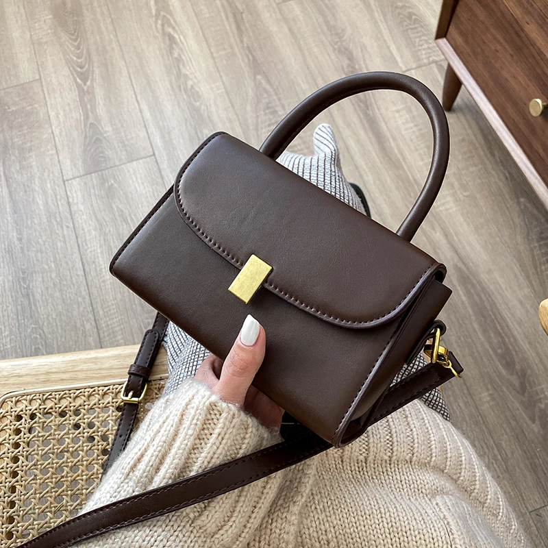 Женские дизайнерские сумки через плечо 2021, зимняя женская сумка-тоут, женские сумки и кошельки, женские сумки хорошего качества 
Женские дизайнерские сумки через плечо 2021, зимняя женская сумка-тоут, женские сумки и кошельки, женские сумки хорошего качества