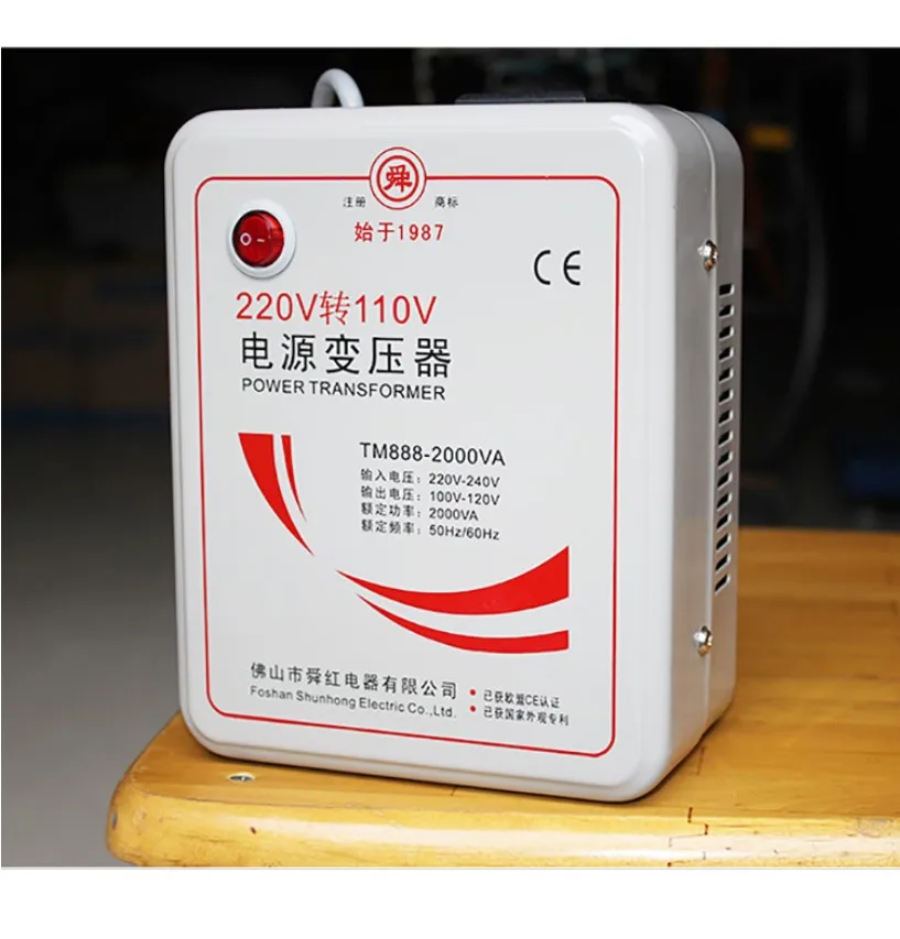 Adaptor Transformer 220V to110V 2000W For Home Appliance 
Adaptor Transformer 220V to110V 2000W For Home Appliance