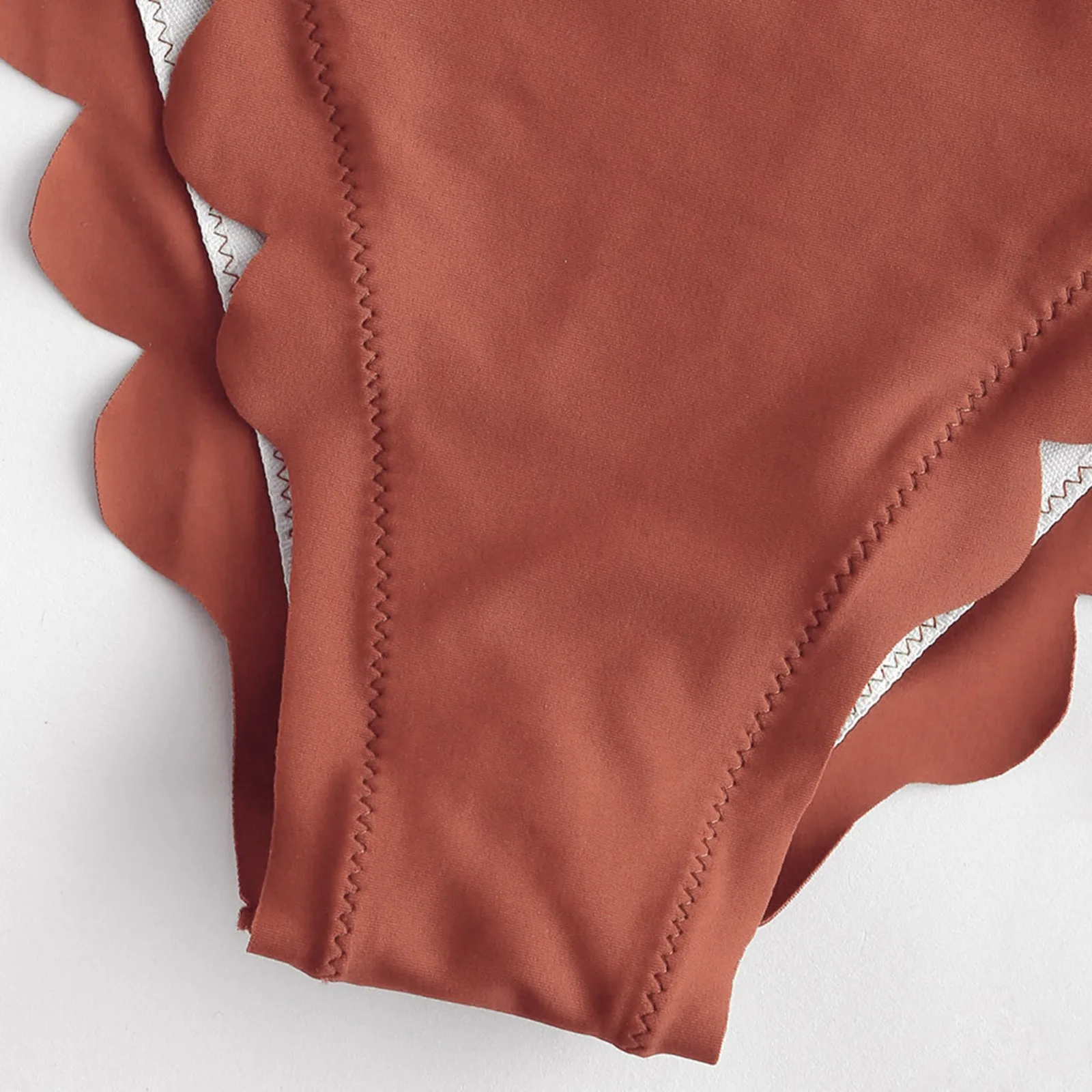 Push Up Halter Bikinis 2021 Swimsuits Scalloped Edge Swimwear Women Bandeau Bathing Suit Women Solid Biquini Beach Wear S-XL
Push Up Halter Bikinis 2021 Swimsuits Scalloped Edge Swimwear Women Bandeau Bathing Suit Women Solid Biquini Beach Wear S-XL