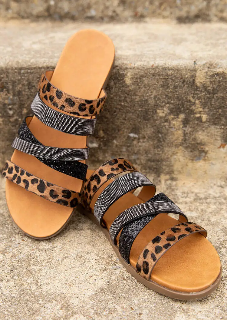 Women Slippers Woman Sexy Snake Pattern Slides Women's Comfortable Beach Shoes Female Leopard Flat shoes Ladies Plus Size 35-43
Women Slippers Woman Sexy Snake Pattern Slides Women's Comfortable Beach Shoes Female Leopard Flat shoes Ladies Plus Size 35-43