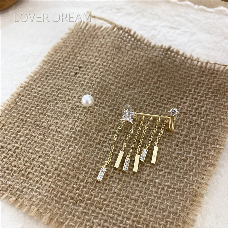 

Korea Asymmetric Earring Zircon Snowflake Pearl Tassel Earrings Prevent Allergy Pin For Women Ear Ring Wedding Jewelery Gift