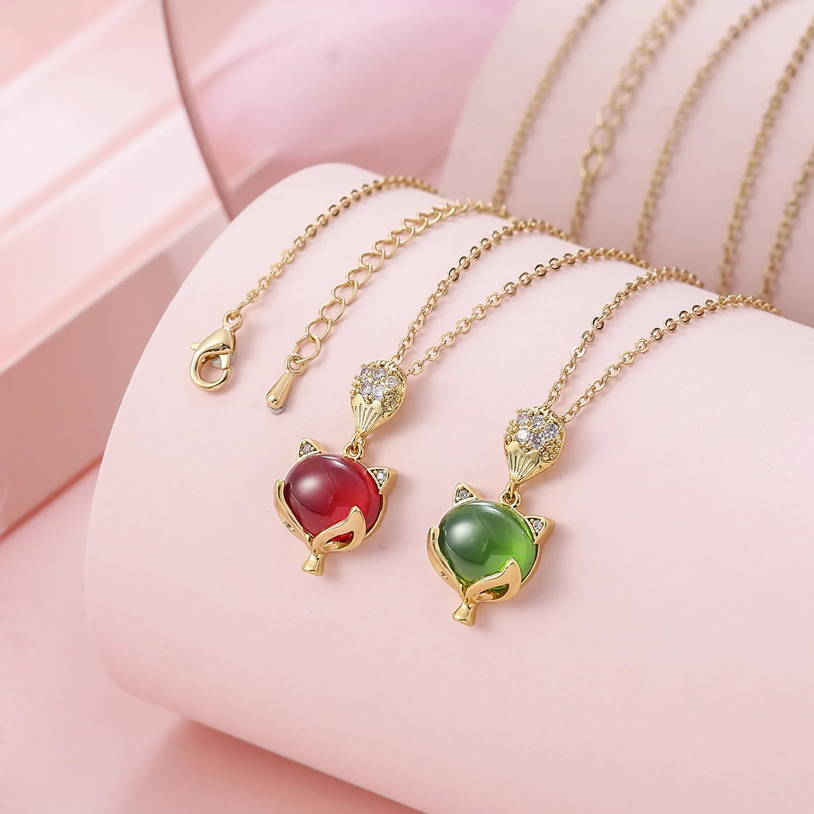 Fashion New Crystal Zircon Fox Necklaces Female Choker Trinket Gold Clavicle Chain Short Necklace Women Jewelry Girl Party Gift
Fashion New Crystal Zircon Fox Necklaces Female Choker Trinket Gold Clavicle Chain Short Necklace Women Jewelry Girl Party Gift