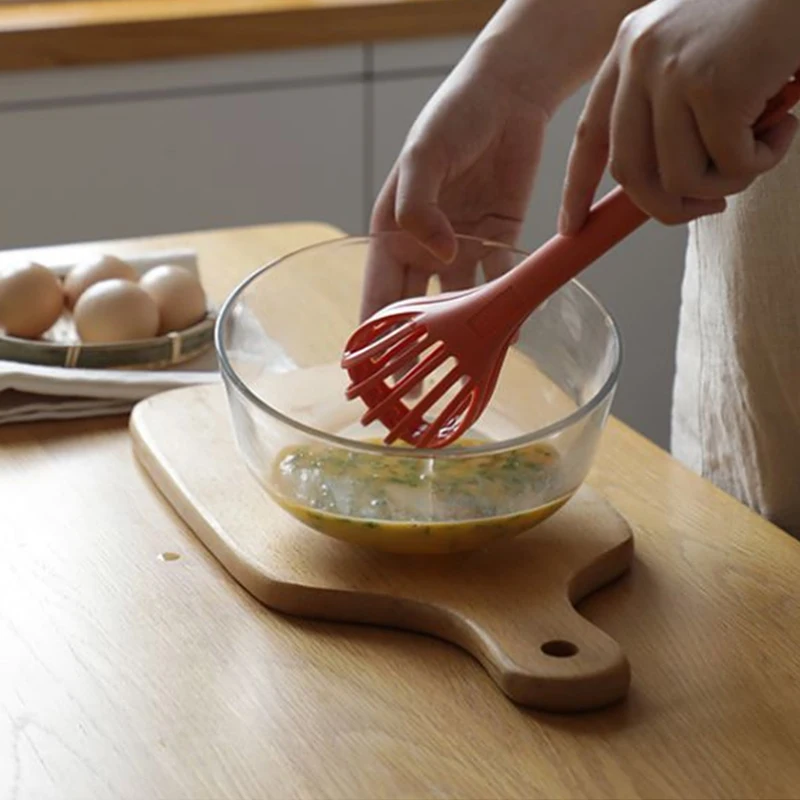 1pcs Food Tongs Salad Stirring Stick Household Cream Stirring Tool Rotary Manual Egg Beater Multifunctional Kitchen Baking Tool
1pcs Food Tongs Salad Stirring Stick Household Cream Stirring Tool Rotary Manual Egg Beater Multifunctional Kitchen Baking Tool