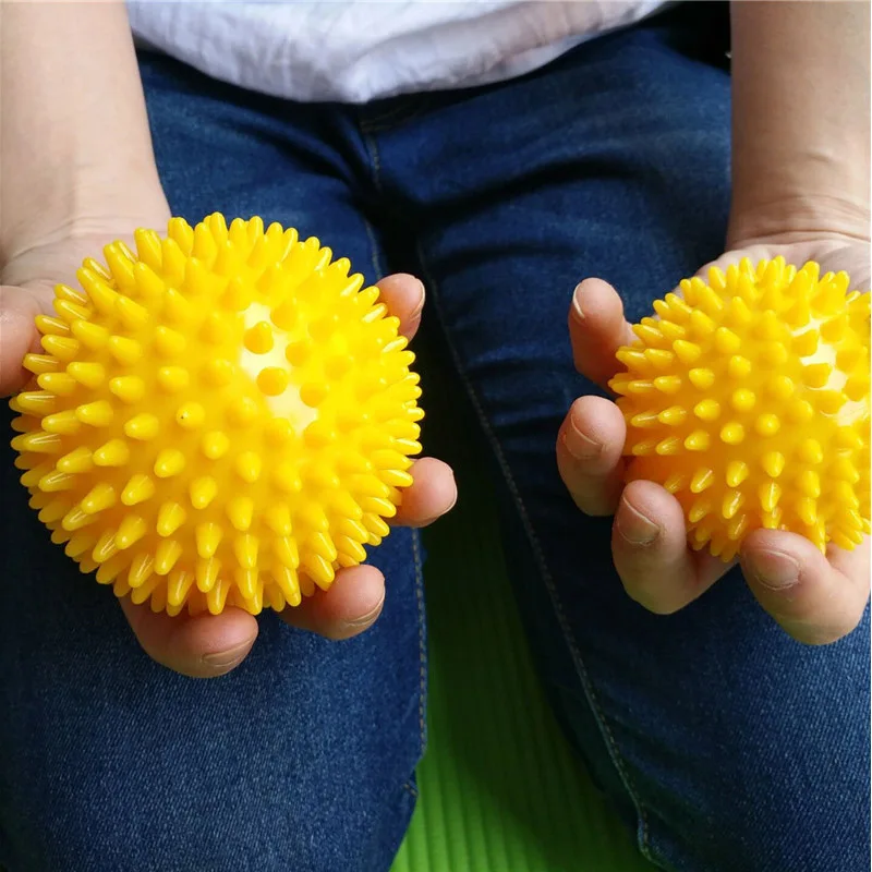 Trigger Point Spiky Massage Ball 7.5CM Stress Relief Therapy Aldult Baby Kids Sensory Toys Hand Foot Fitness Exercise
Trigger Point Spiky Massage Ball 7.5CM Stress Relief Therapy Aldult Baby Kids Sensory Toys Hand Foot Fitness Exercise