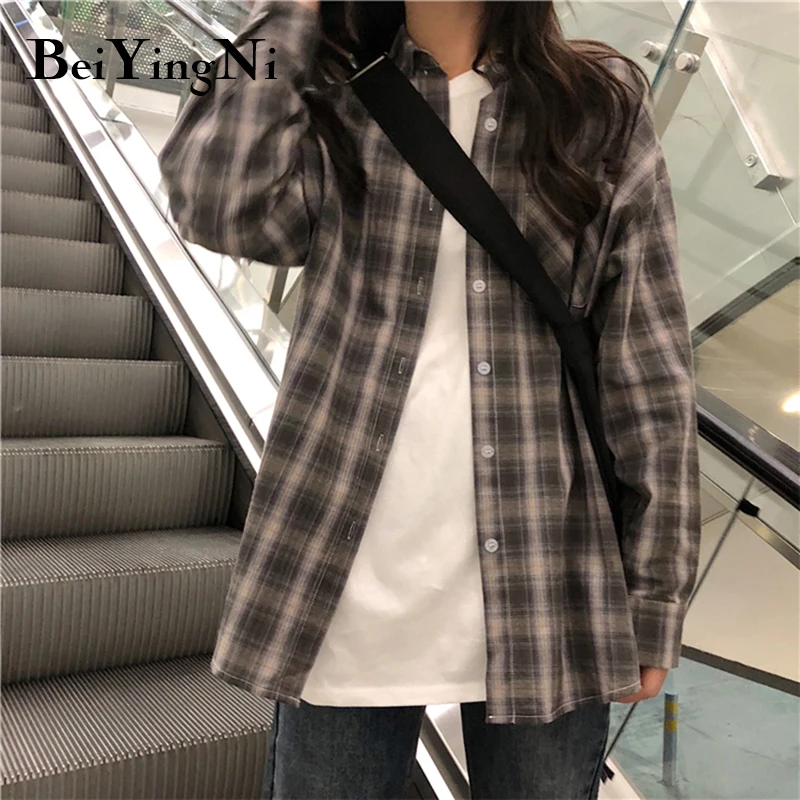 Beiyingni 2020 Fashion Plaid Shirts Female Vintage Preppy Loose Harajuku Tops Blouses Women Casual Long Sleeve Blusa Woman Retro 
Beiyingni 2020 Fashion Plaid Shirts Female Vintage Preppy Loose Harajuku Tops Blouses Women Casual Long Sleeve Blusa Woman Retro
