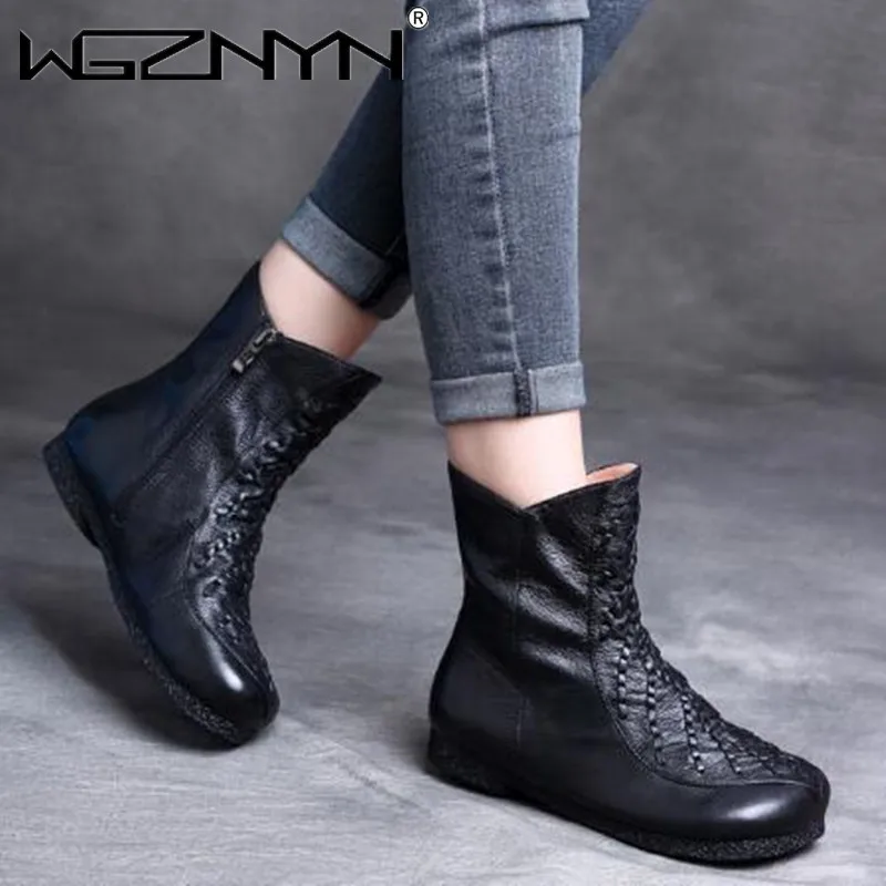 Женские ботильоны из натуральной кожи на молнии, с круглым носком 
Женские ботильоны из натуральной кожи на молнии, с круглым носком